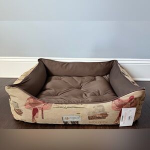 Huntley Equestrian Western Brown Medium Dog Bed